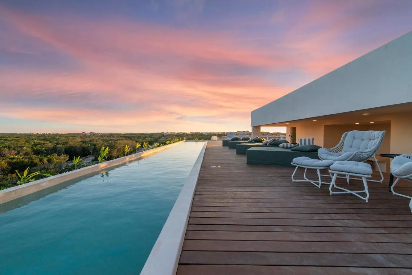 Private Rooftop Pool, Panoramic Views, Near Beach Tulum Daire